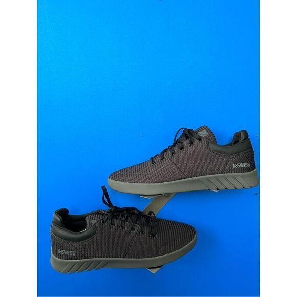 "NIB" K-Swiss Men's Aero Trainer T Sneaker 05472-002-M Black Sz 13 - Picture 1 of 6